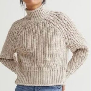 H&M Ivory Chunky Knit Turtleneck Sweater
